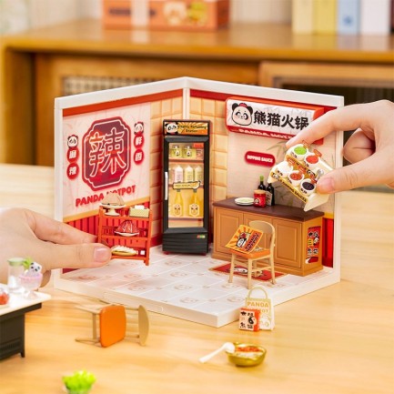 Rolife DW020 Panda Hot Pot DIY Minyatür Maket Model Seti Mini Dollhouse 3D Model Kit Detaylı Dekoratif Hobi Seti 3D Puzzle Tiny House - Thumbnail