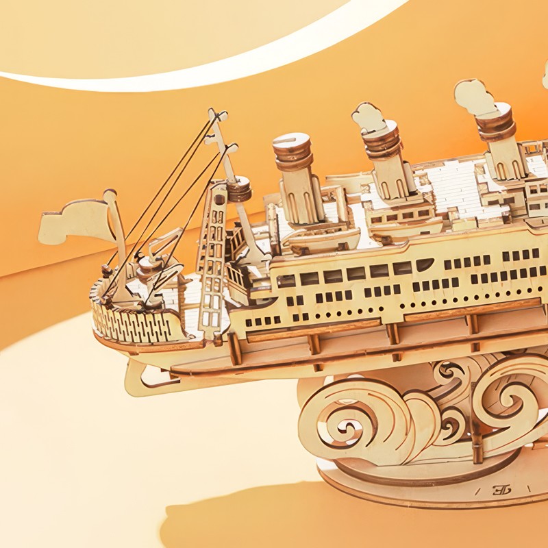 Rolife TG306 Yolcu Gemisi (Cruise Ship) DIY Minyatür Maket Model Seti Ahşap 3D Wooden Puzzle 3D Model Kit Detaylı Dekoratif Hobi Seti Ahşap Maket