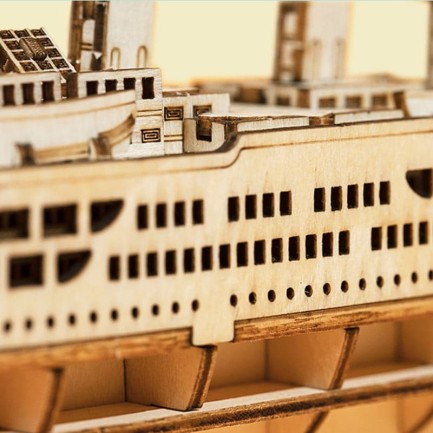 Rolife TG306 Yolcu Gemisi (Cruise Ship) DIY Minyatür Maket Model Seti Ahşap 3D Wooden Puzzle 3D Model Kit Detaylı Dekoratif Hobi Seti Ahşap Maket - Thumbnail