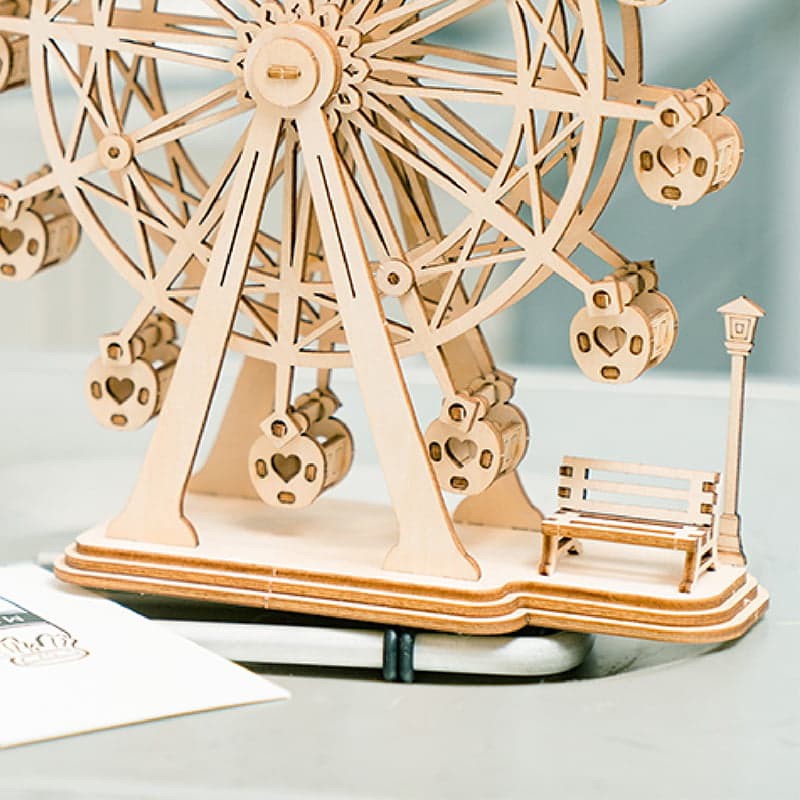 Rolife TG401 Dönme Dolap (Ferris Wheel) DIY Minyatür Maket Model Seti Ahşap 3D Wooden Puzzle 3D Model Kit Detaylı Dekoratif Hobi Seti Ahşap Maket