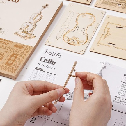 Rolife TG411 Çello Müzik Aleti (Cello) DIY Minyatür Maket Model Seti Ahşap 3D Wooden Puzzle 3D Model Kit Detaylı Dekoratif Hobi Seti Ahşap Maket - Thumbnail