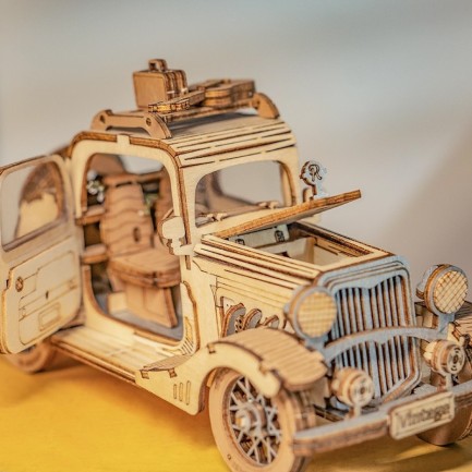 Rolife TG504 Nostaljik Araba (Vintage Car) DIY Minyatür Maket Model Seti Ahşap 3D Wooden Puzzle 3D Model Kit Detaylı Dekoratif Hobi Seti Ahşap Maket - Thumbnail