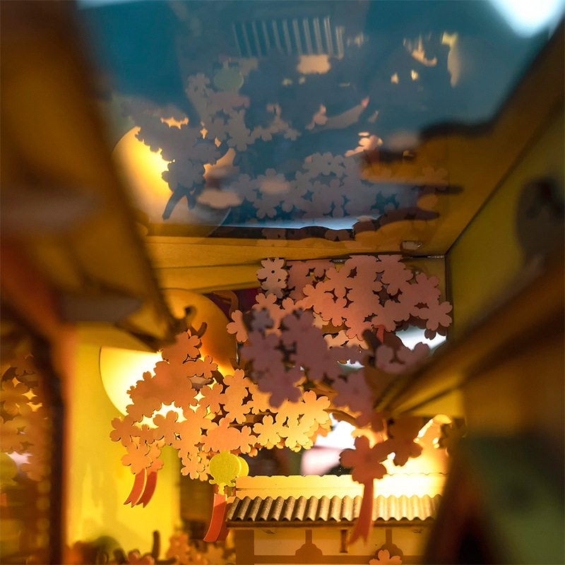 Rolife TGB05 Falling Sakura Kitap Köşesi Book Nook DIY Minyatür Maket Model Seti Mini Dollhouse 3D Model Kit Detaylı Dekoratif Hobi Seti 3D Puzzle Tiny House