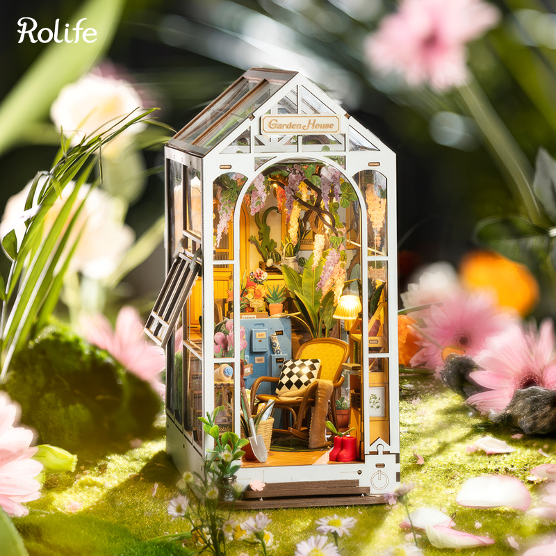 Rolife TGB06 Garden House Kitap Köşesi Book Nook DIY Minyatür Maket Model Seti Mini Dollhouse 3D Model Kit Detaylı Dekoratif Hobi Seti 3D Puzzle Tiny House