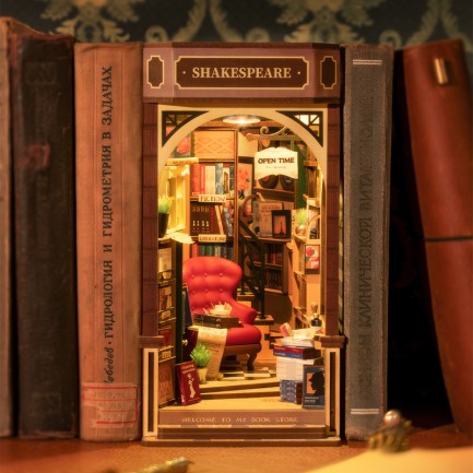 Rolife TGB07 Kitapçı (Bookstore) Kitap Köşesi Book Nook DIY Minyatür Maket Model Seti Mini Dollhouse 3D Model Kit Detaylı Dekoratif Hobi Seti 3D Puzzle Tiny House - Thumbnail