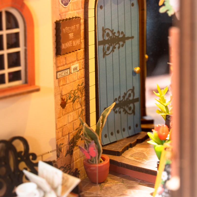 Rolife TGB09 Floral Corner Kitap Köşesi Book Nook DIY Minyatür Maket Model Seti Mini Dollhouse 3D Model Kit Detaylı Dekoratif Hobi Seti 3D Puzzle Tiny House