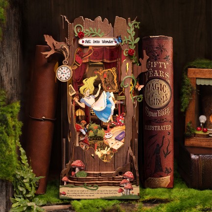 Rolife TGB12 Fall into Wonder Kitap Köşesi Book Nook DIY Minyatür Maket Model Seti Mini Dollhouse 3D Model Kit Detaylı Dekoratif Hobi Seti 3D Puzzle Tiny House - Thumbnail