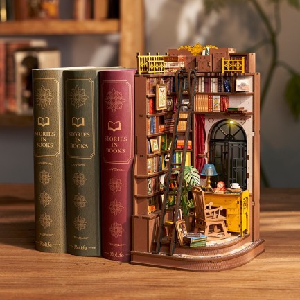 Rolife TGE02 Silent Corner Study Kitap Köşesi Book Nook DIY Minyatür Maket Model Seti Mini Dollhouse 3D Model Kit Detaylı Dekoratif Hobi Seti 3D Puzzle Tiny House - Thumbnail