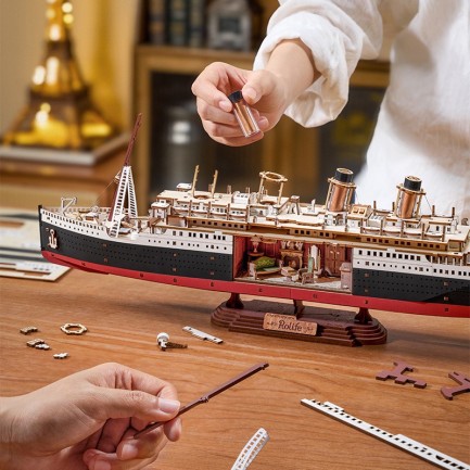 Rolife TGL02 Gemi (1912 Eternal Atlantic Voyager)DIY Minyatür Maket ModelSeti Ahşap 3D Wooden Puzzle 3D Model Kit Detaylı Dekoratif Hobi Seti Ahşap Maket - Thumbnail