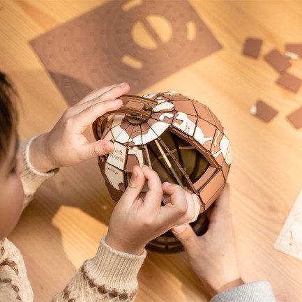 Rolife TGM01 Dünya Küresi (Global Wonders) DIY Minyatür Maket Model Seti Ahşap 3D Wooden Puzzle 3D Model Kit Detaylı Dekoratif Hobi Seti Ahşap Maket - Thumbnail