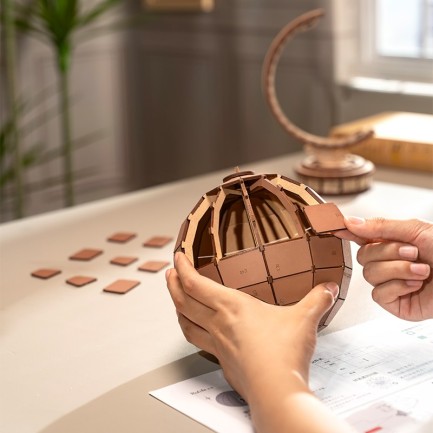 Rolife TGM01 Dünya Küresi (Global Wonders) DIY Minyatür Maket Model Seti Ahşap 3D Wooden Puzzle 3D Model Kit Detaylı Dekoratif Hobi Seti Ahşap Maket - Thumbnail