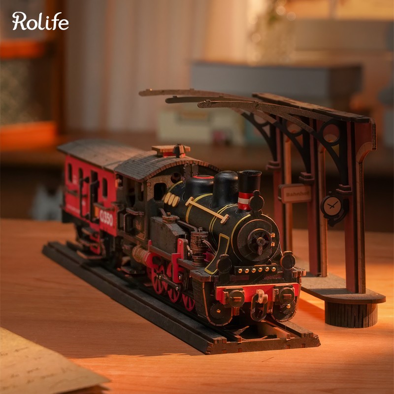 Rolife TGS01 Lokomotif Tren (Steam Journey) DIY Minyatür Maket Model Seti Ahşap 3D Wooden Puzzle 3D Model Kit Detaylı Dekoratif Hobi Seti Ahşap Maket