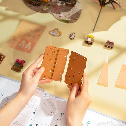 Rolife TGS03 Çiçek Arabası (Blossom Cart) DIY Minyatür Maket Model Seti Ahşap 3D Wooden Puzzle 3D Model Kit Detaylı Dekoratif Hobi Seti Ahşap Maket - Thumbnail