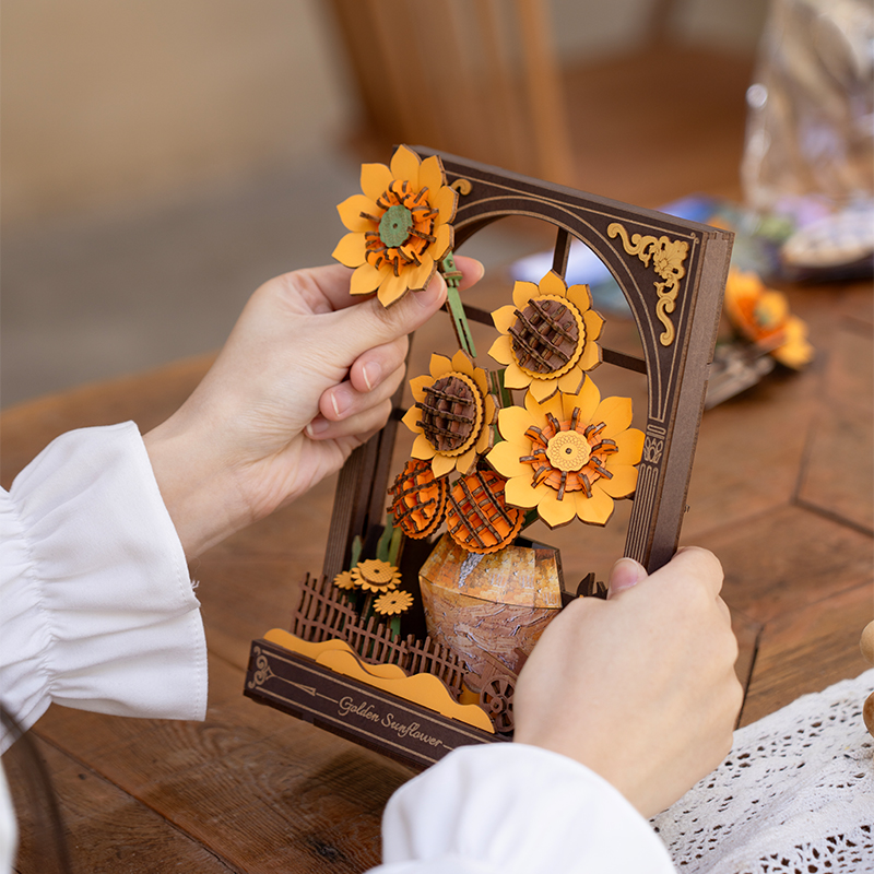 Rowood TH002 Ayçiçeği (Golden Sunflower) DIY Minyatür Maket Model Seti Ahşap 3D Wooden Puzzle 3D Model Kit Detaylı Dekoratif Hobi Seti Ahşap Maket