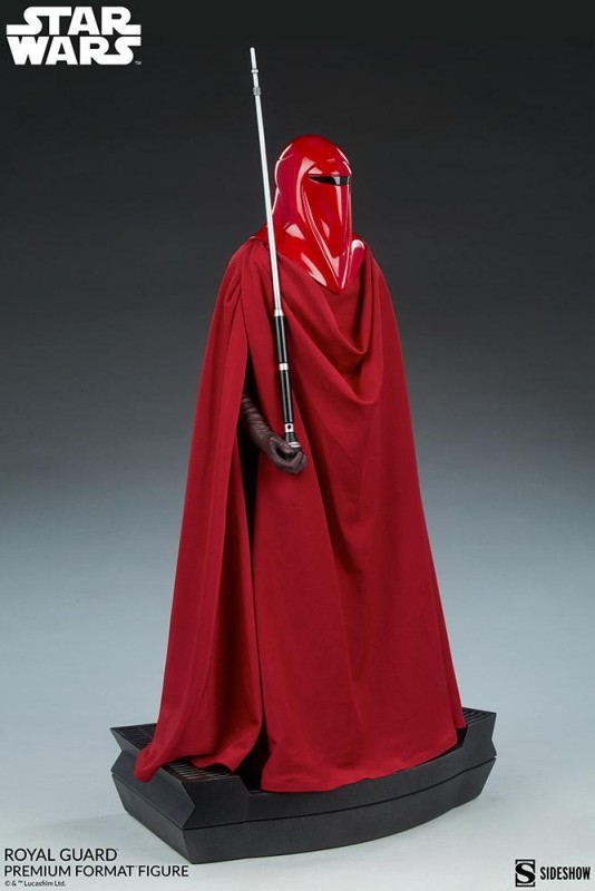 Sideshow Collectibles Royal Guard Premium Format Figure 300740