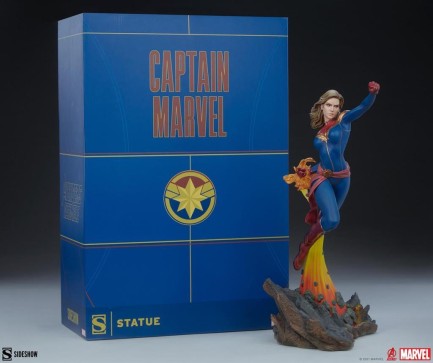 Sideshow Collectibles Captain Marvel Avengers Assemble Statue - 200573 - Thumbnail