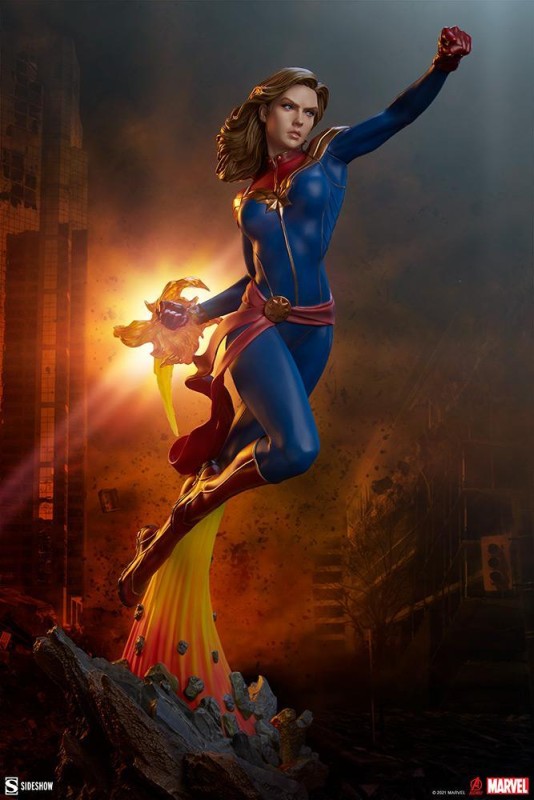 Sideshow Collectibles Captain Marvel Avengers Assemble Statue - 200573