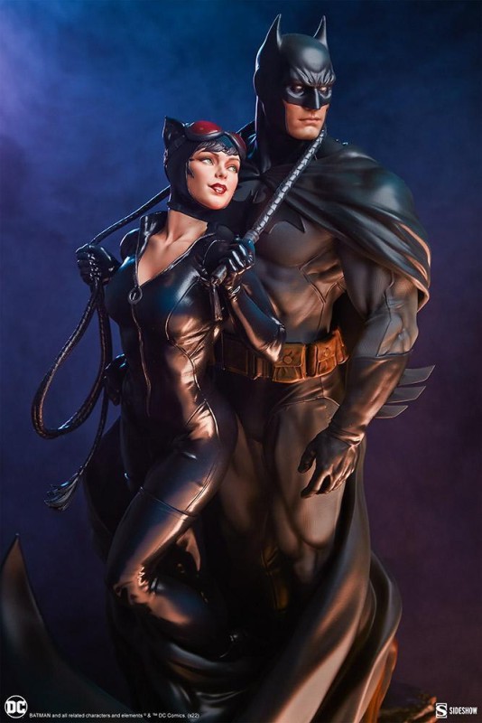 Sideshow Collectibles Batman and Catwoman Diorama - 200618 - DC Comics / Diorama Series