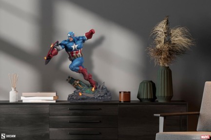 Sideshow Collectibles Captain America Premium Format Figure 300765 / Marvel Comics / Steve Rogers - Thumbnail