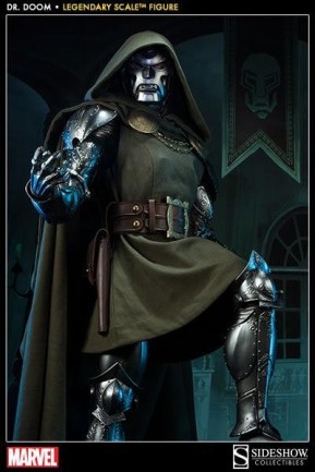 Sideshow Collectibles Dr. Doom Legendary Scale Figure - Thumbnail