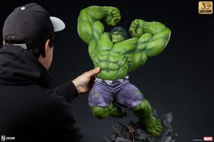 Sideshow Collectibles Hulk Classic Premium Format Figure 3008664 Marvel / Sideshow Hulk Collection - Thumbnail