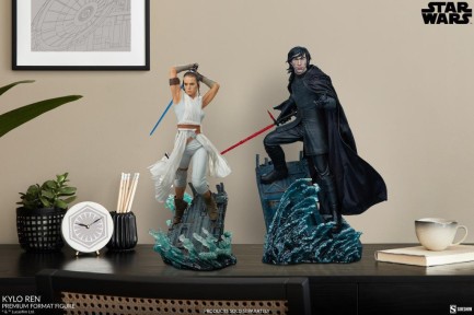 Sideshow Collectibles Kylo Ren & Rey Premium Format Figure Set - 300793 & 300794 - Star Wars / Skywalker Legacy Set - Thumbnail