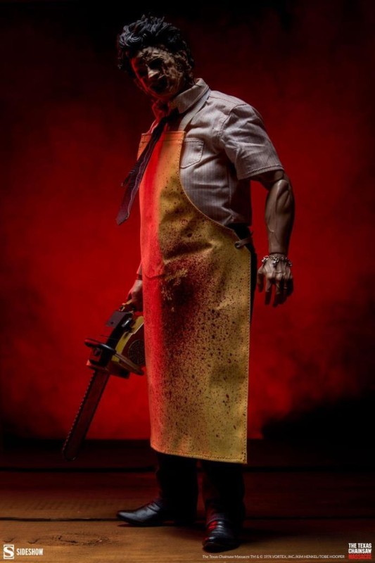 Sideshow Collectibles Leatherface Killing Mask Sixth Scale Figure - 100470 - Sideshow Horror Classics / The Texas Chainsaw Massacre (1974)