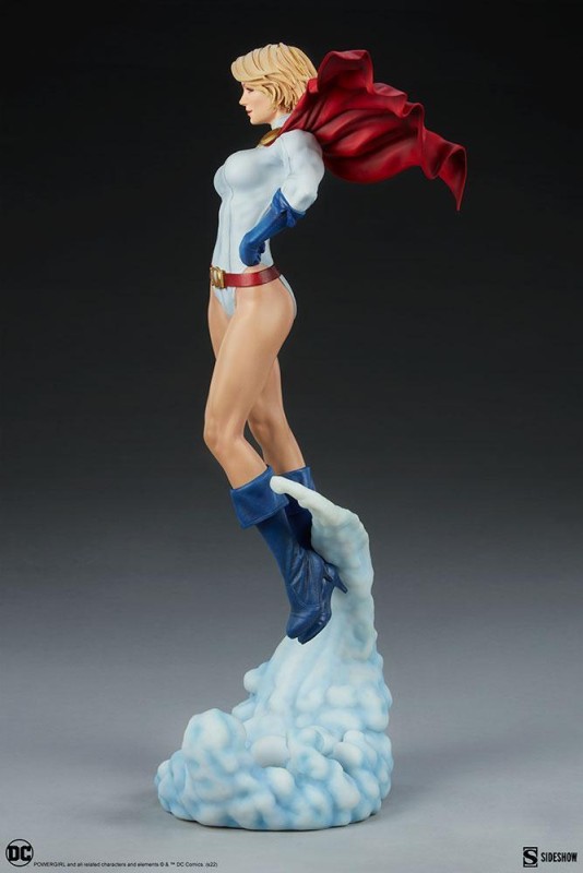 Sideshow Collectibles Power Girl Premium Format Figure 300751