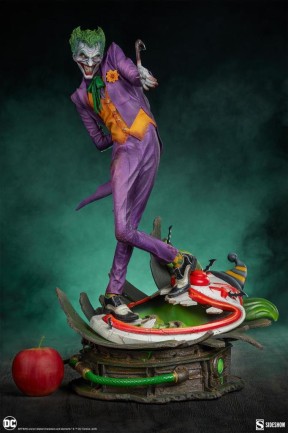 Sideshow Collectibles The Joker Premium Format Figure - 300807 - DC Comics / Joker's Fun House - Thumbnail