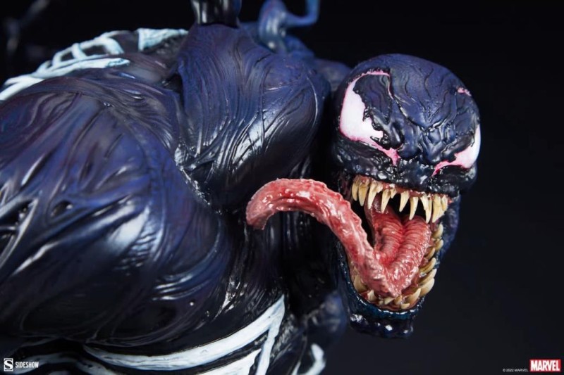 Sideshow Collectibles Venom Premium Format Figure 300796 - Marvel Comics / Symbiote Collection