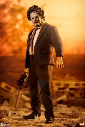 Sideshow Collectibles Leatherface Deluxe Sixth Scale Figure - 100399 - Horror Series / The Texas Chainsaw Massacre (1974) - Thumbnail