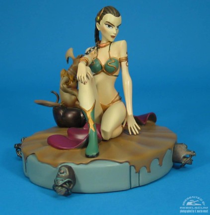 Slave Leia Animated Maquette - Thumbnail