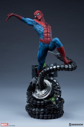 Spider-Man Premium Format Figure - Thumbnail