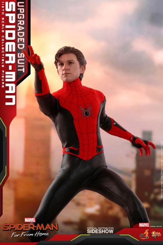 Hot Toys Spider-Man (Upgraded Suit) Sixth Scale Figure - 904867 - Movie Masterpiece Series - Spider-Man: Far From Home