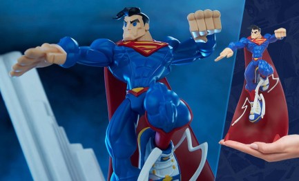 Superman Designer Collectible Figure 700042 - Thumbnail