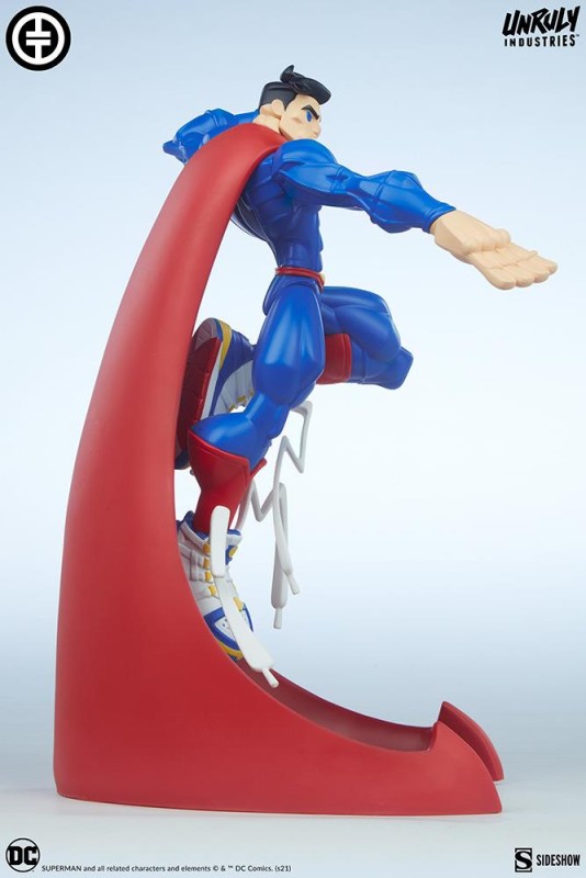 Superman Designer Collectible Figure 700042