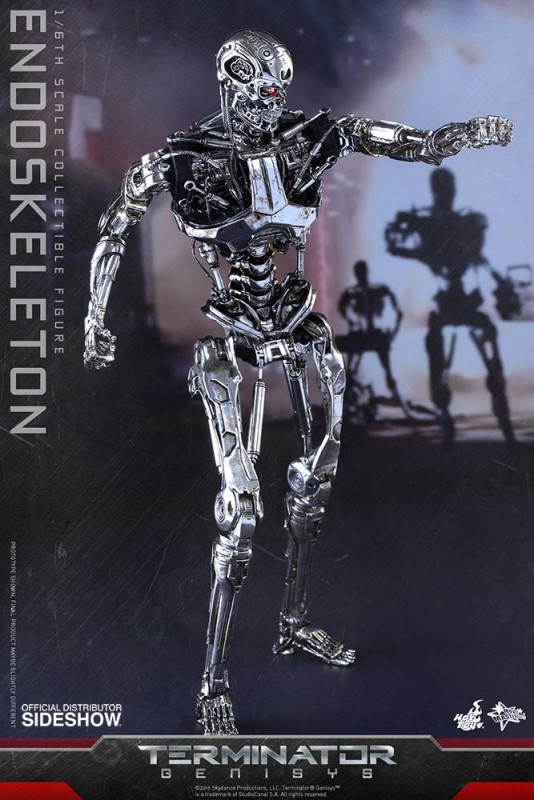Terminator Genisys Endoskeleton Sixth Scale Figure
