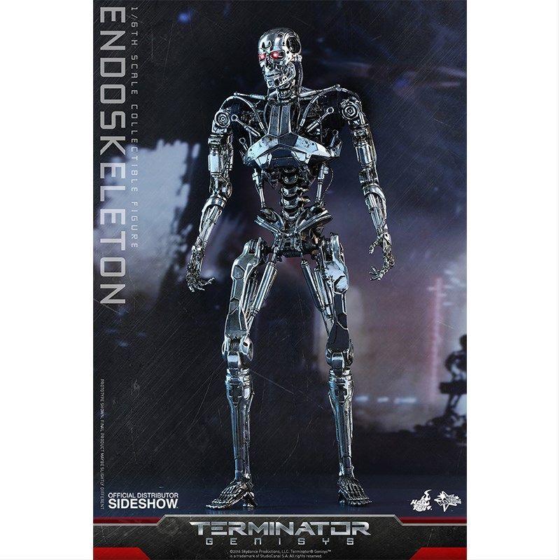 Terminator Genisys Endoskeleton Sixth Scale Figure