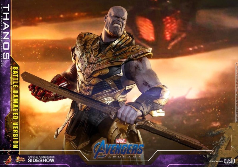 Hot Toys Thanos (Battle Damaged Version) Sixth Scale Figure 905891 MMS564