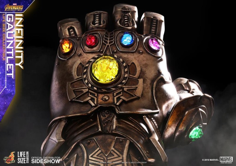 Hot Toys Thanos Infinity Gauntlet 1:1 Life Size Replica