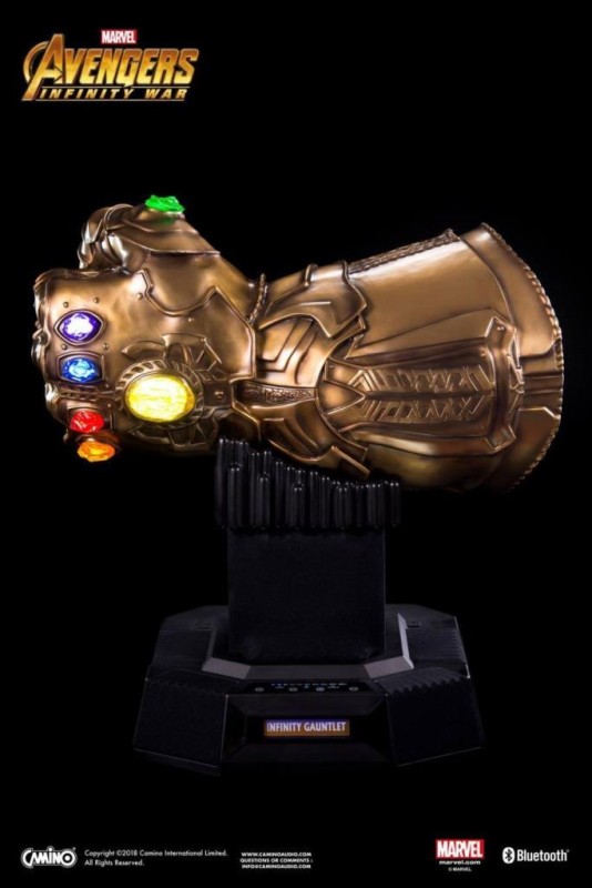 Hot Toys Thanos Infinity Gauntlet 1:1 Life Size Replica