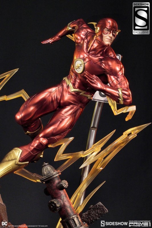 The Flash Statue