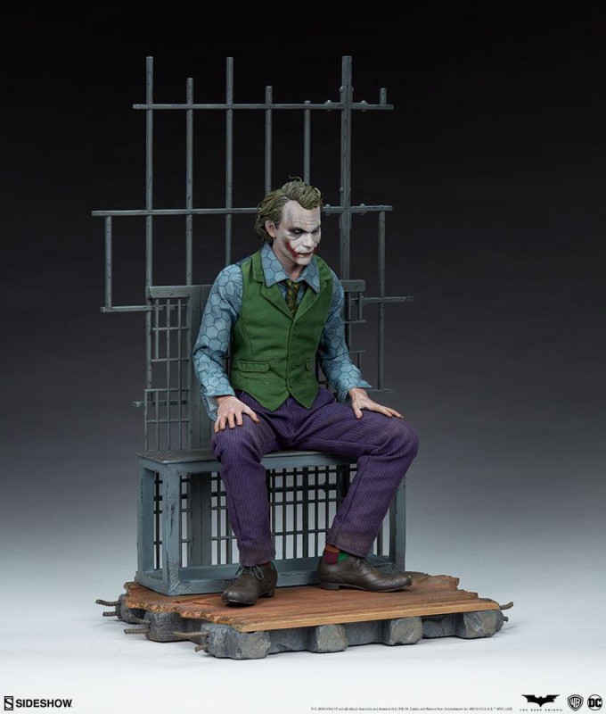 Sideshow Collectibles The Joker Exclusive Premium Format Figure 3007171 DC Comics / The Dark Knight ( TDK ) Heath Ledger