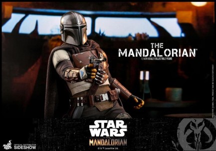 Hot Toys The Mandalorian Sixth Scale Figure - Thumbnail