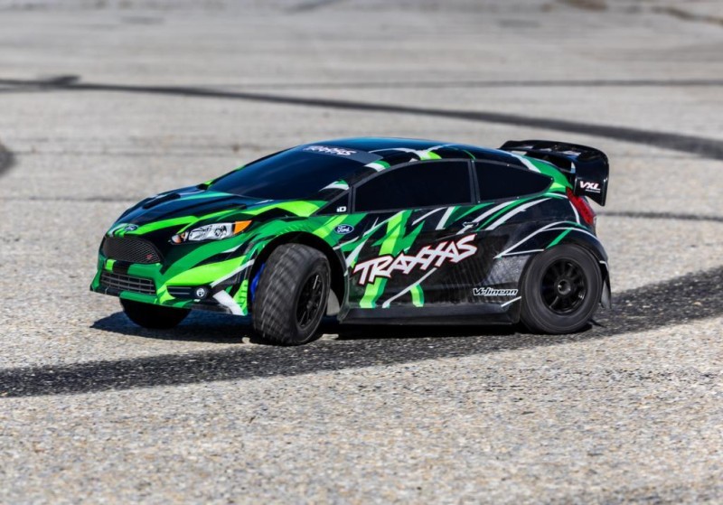 Traxxas 1/10 Ford Fiesta ST Rally 4X4 Brushless 1/10 RTR AWD Uzaktan Kumandalı RC Model Araba w/TQi 2.4Ghz Radio/TSM Yeşil