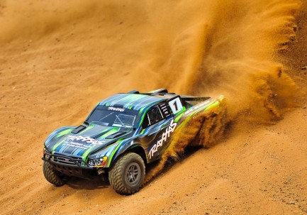 Traxxas 1/10 Slash 4x4 BL-2S 4X4 RTR 4WD Brushed Short Course 1/10 TQ Elektrikli Rc Model Araba Yeşil - Thumbnail