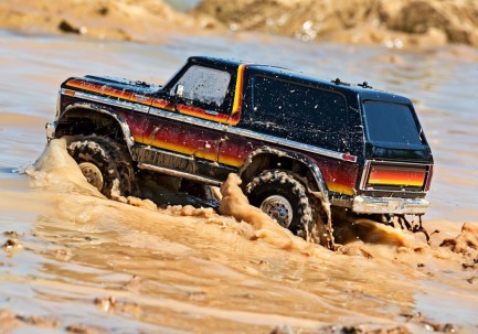 Traxxas TRX-4 1/10 Ford Bronco Trail Crawler 4X4 TQi w/ 79 Bronco Ranger XLT Elektrikli Rc Model Araba Sunset - Thumbnail