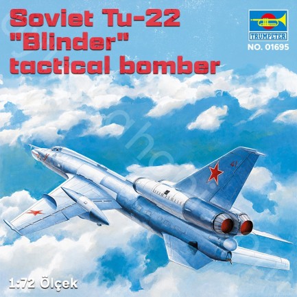 Trumpeter 01695 Soviet Tu-22 