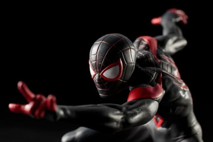 Ultimate Spider-Man ArtFx+ Statue - Thumbnail