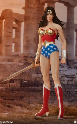 Sideshow Collectibles - Sideshow Collectibles Wonder Woman Sixth Scale Figure